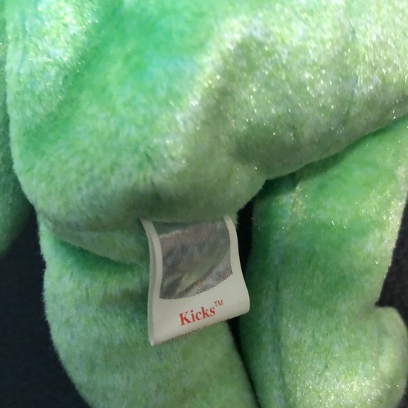 Kicks the Bear Beanie Baby Collectible - Picture 5 of 5